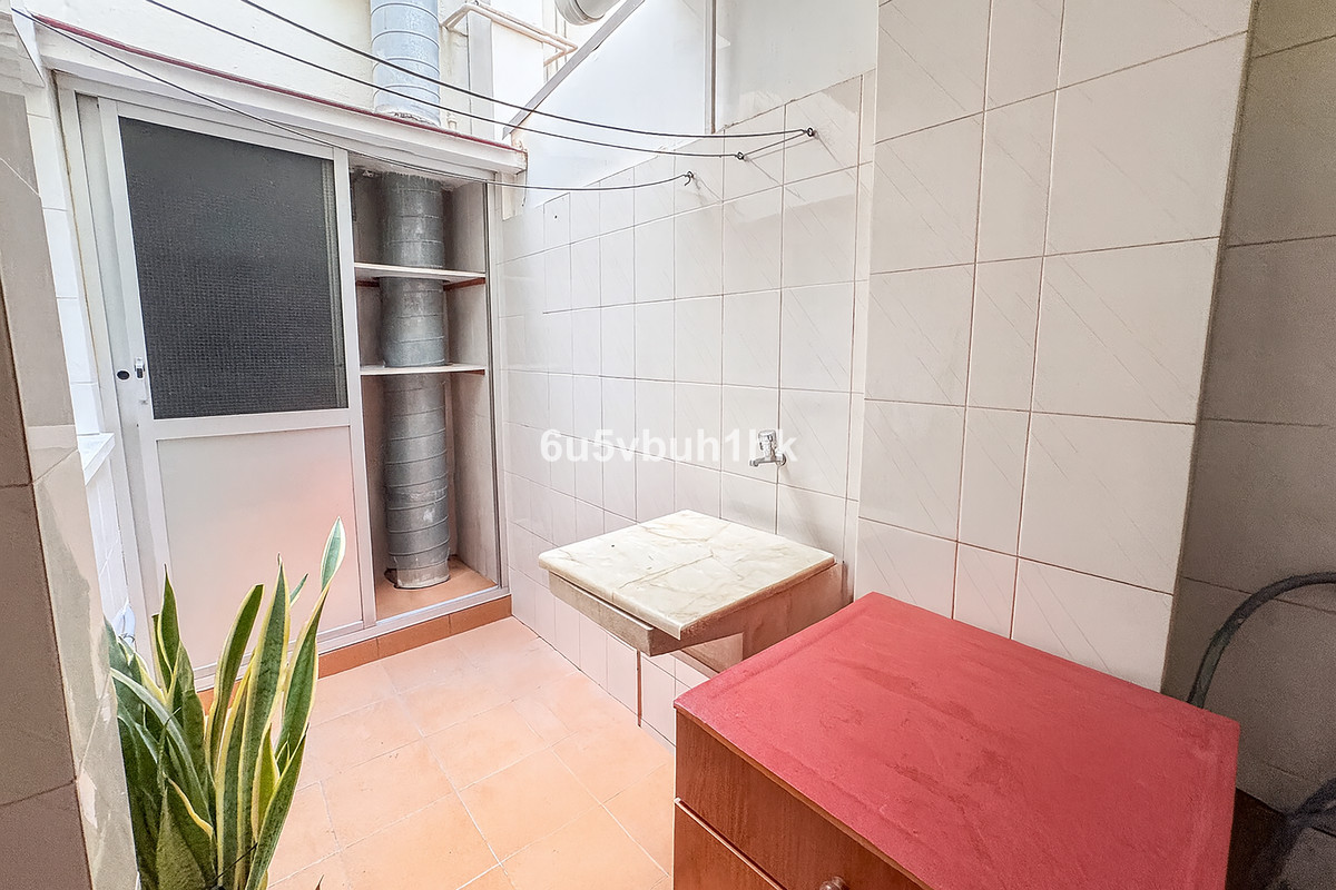 Se vende Apartamento Planta Baja de 3 dormitorios en Costa Del Sol, Málaga, España