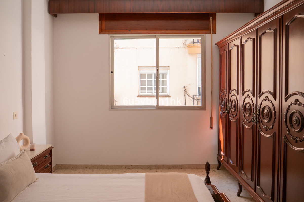 Se vende Apartamento Planta Baja de 3 dormitorios en Costa Del Sol, Málaga, España