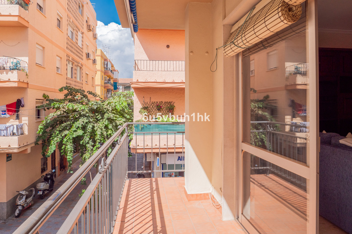Se vende Apartamento Planta Baja de 3 dormitorios en Costa Del Sol, Málaga, España