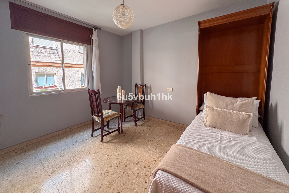 Se vende Apartamento Planta Baja de 3 dormitorios en Costa Del Sol, Málaga, España