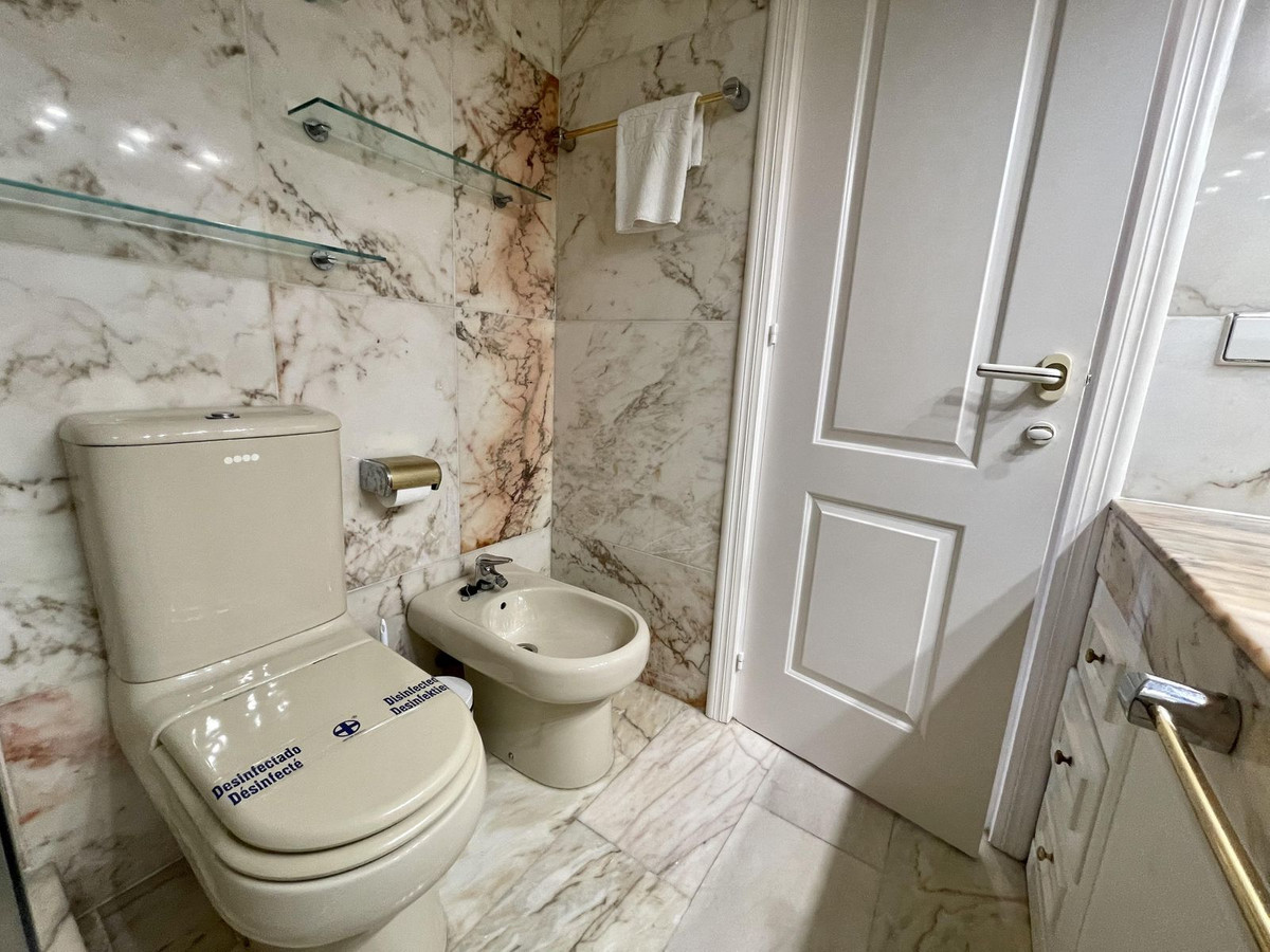 2 Bed Townhouse for sale in Calahonda Costa Del Sol, Málaga, Spain