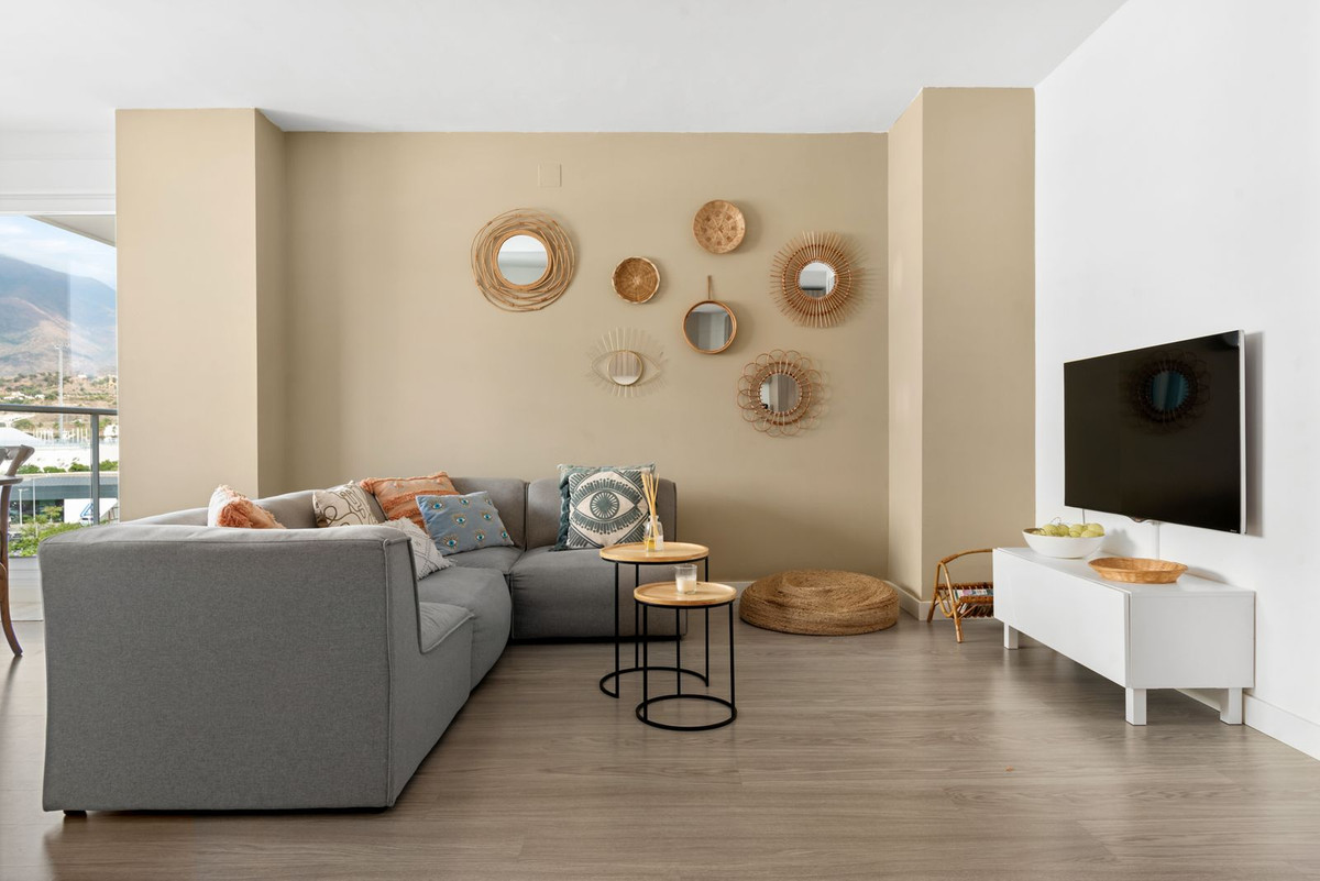 3 Bed Apartment for sale in Estepona Costa Del Sol, Málaga, Spain