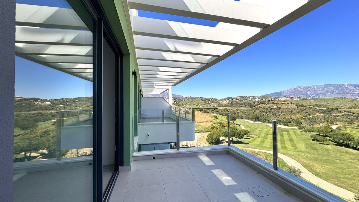Se vende Apartamento Planta Media de 3 dormitorios en Costa Del Sol, Málaga, España
