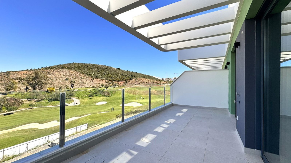 Se vende Apartamento Planta Media de 3 dormitorios en Costa Del Sol, Málaga, España