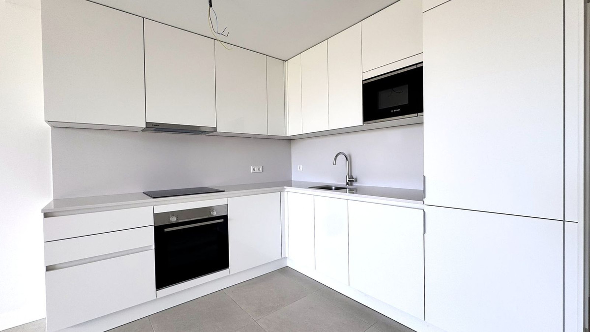 Se vende Apartamento Planta Media de 3 dormitorios en Costa Del Sol, Málaga, España
