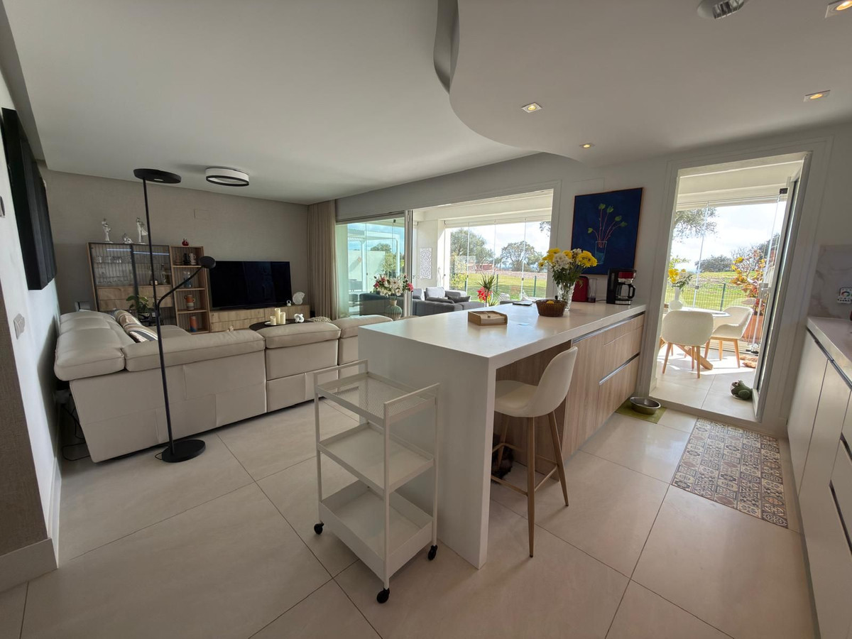3 Bed Apartment for sale in San Roque Costa Del Sol, Cádiz, Spain