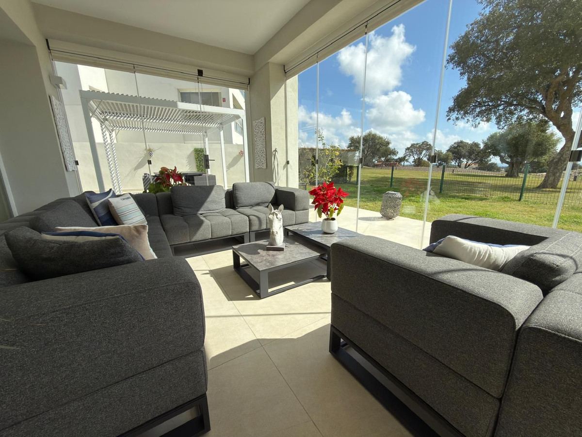 3 Bed Apartment for sale in San Roque Costa Del Sol, Cádiz, Spain