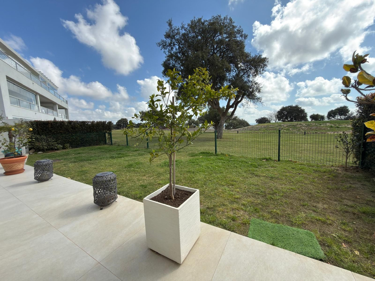 3 Bed Apartment for sale in San Roque Costa Del Sol, Cádiz, Spain