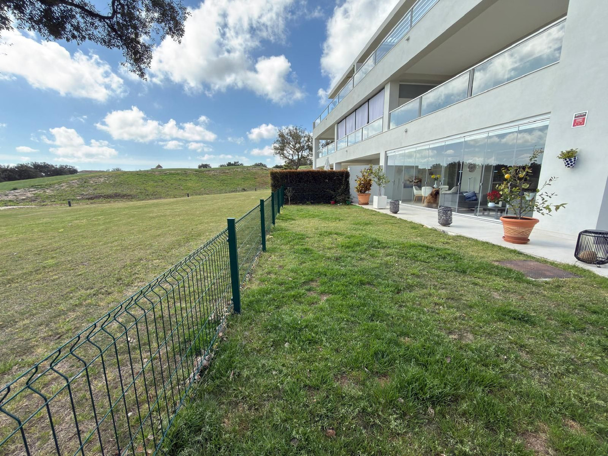 3 Bed Apartment for sale in San Roque Costa Del Sol, Cádiz, Spain