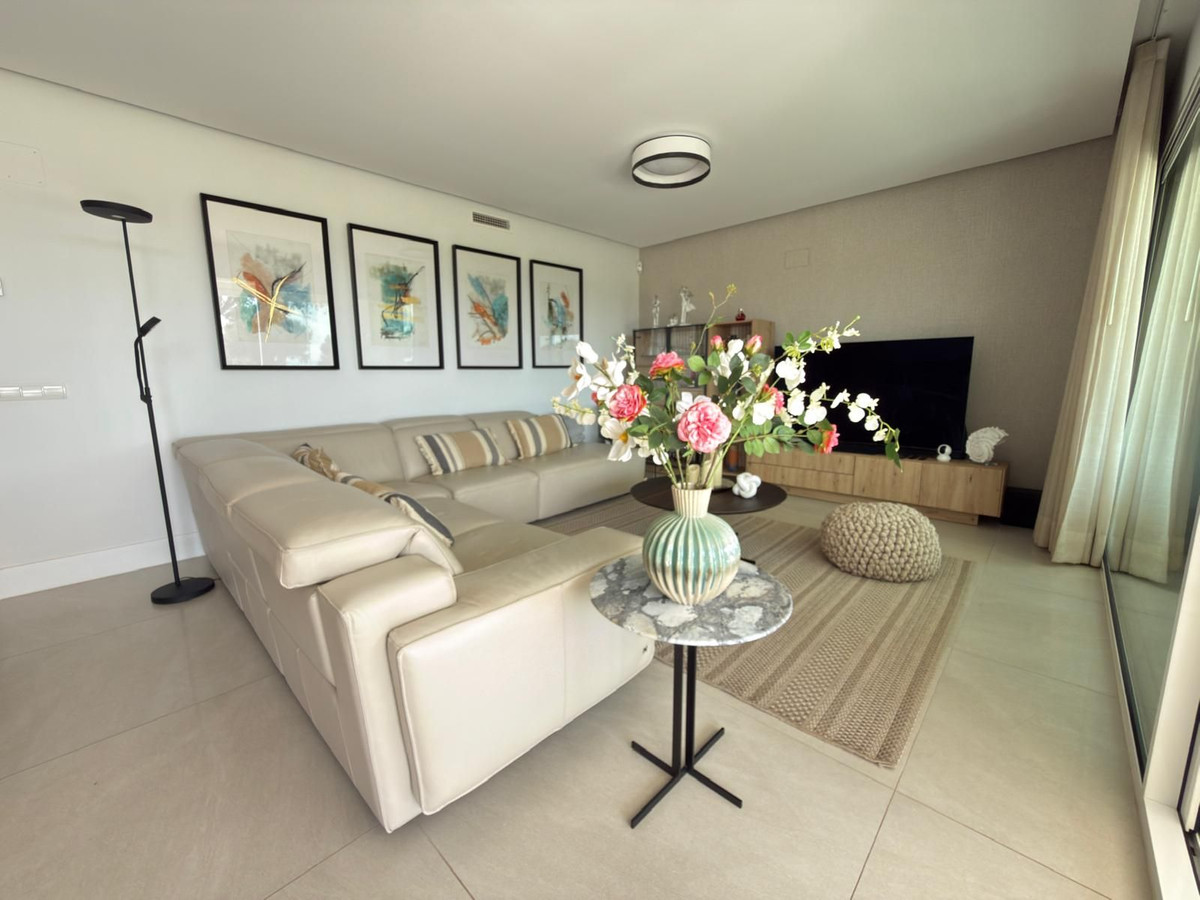 3 Bed Apartment for sale in San Roque Costa Del Sol, Cádiz, Spain