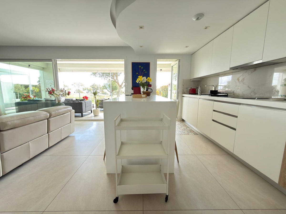 3 Bed Apartment for sale in San Roque Costa Del Sol, Cádiz, Spain