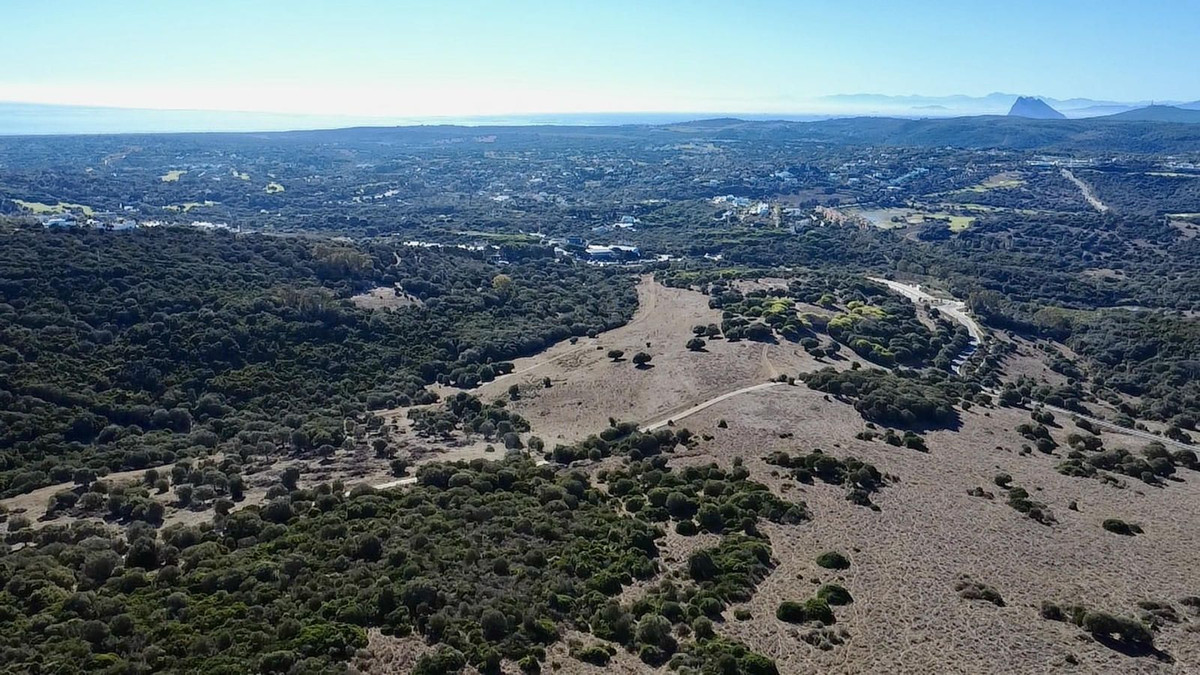 Se vende Terreno con Ruina  en Costa Del Sol, Cadiz, España