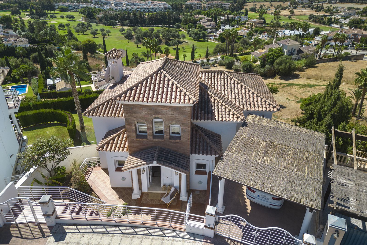 6 Bed Townhouse for sale in Mijas Costa Del Sol, Málaga, Spain