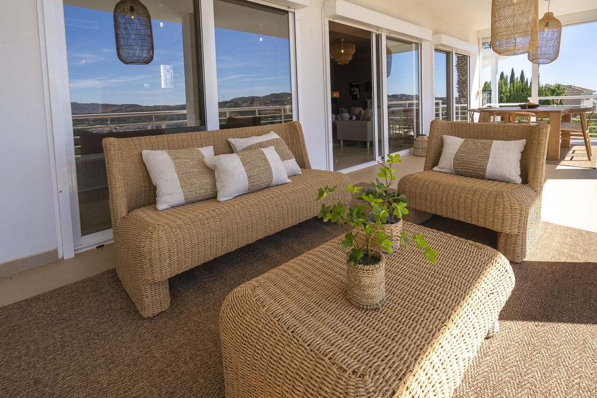 6 Bed Townhouse for sale in Mijas Costa Del Sol, Málaga, Spain