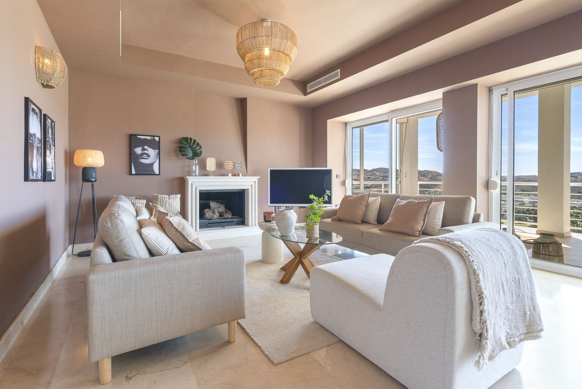 6 Bed Townhouse for sale in Mijas Costa Del Sol, Málaga, Spain