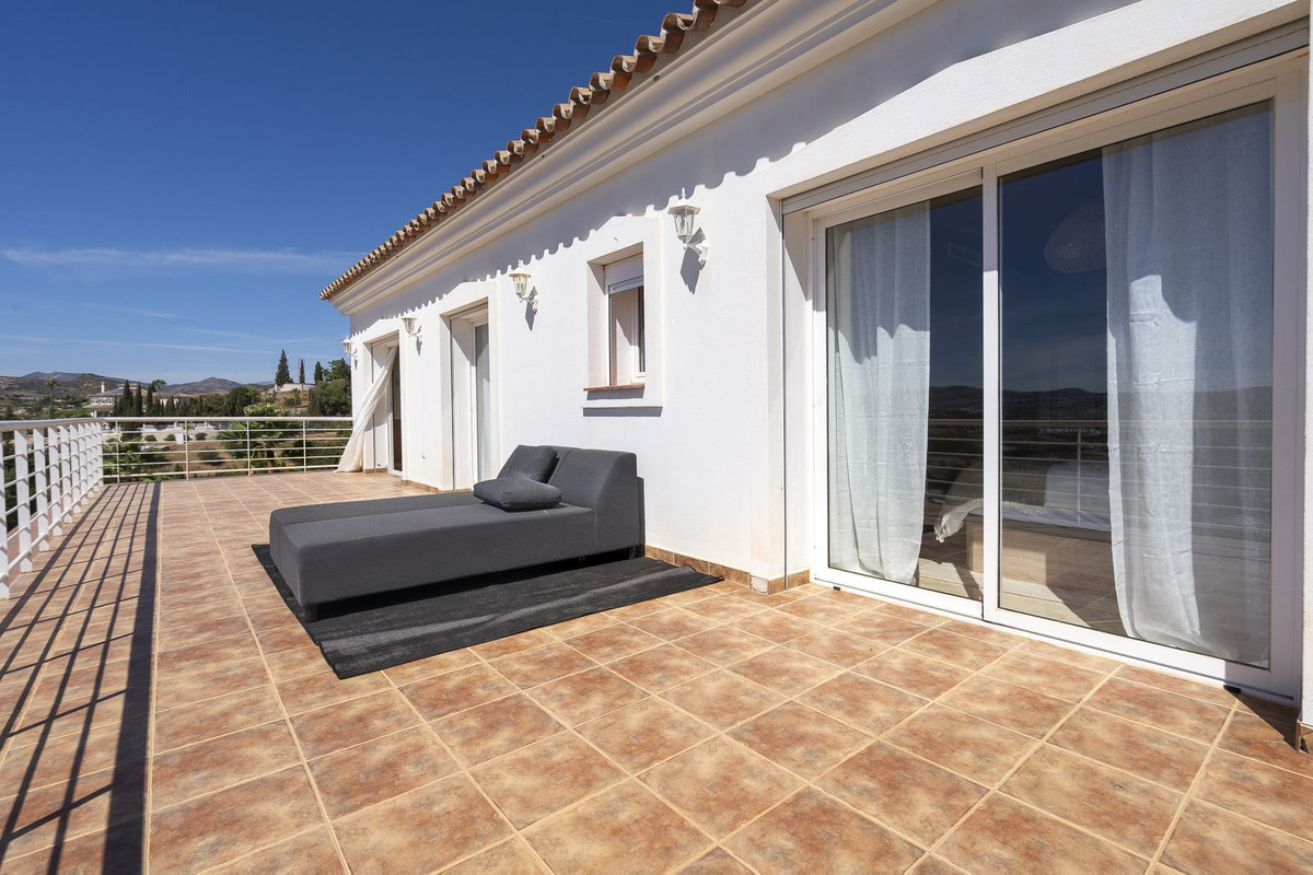 6 Bed Townhouse for sale in Mijas Costa Del Sol, Málaga, Spain
