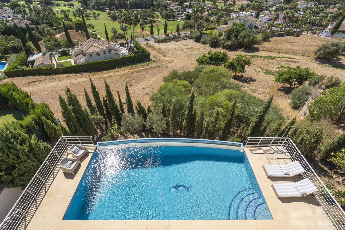 6 Bed Townhouse for sale in Mijas Costa Del Sol, Málaga, Spain