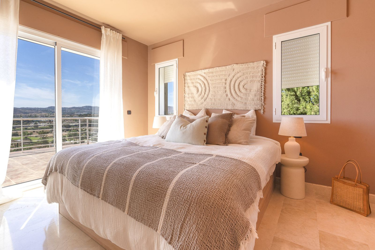 6 Bed Townhouse for sale in Mijas Costa Del Sol, Málaga, Spain