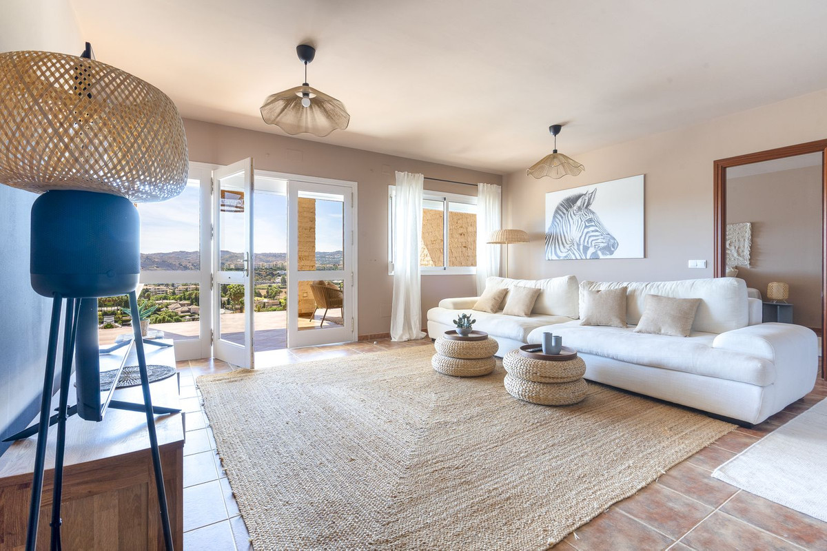6 Bed Townhouse for sale in Mijas Costa Del Sol, Málaga, Spain