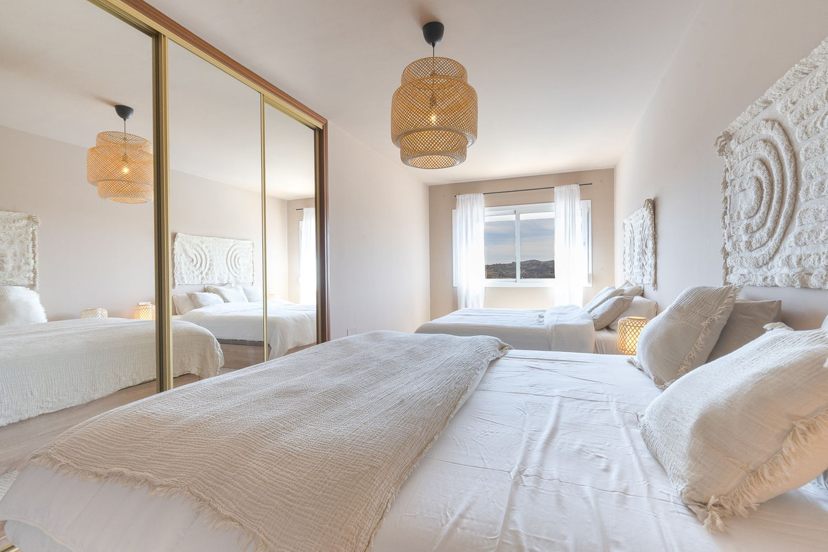 6 Bed Townhouse for sale in Mijas Costa Del Sol, Málaga, Spain