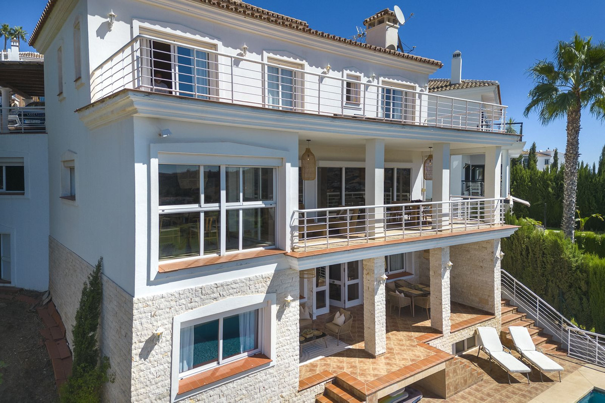 6 Bed Townhouse for sale in Mijas Costa Del Sol, Málaga, Spain