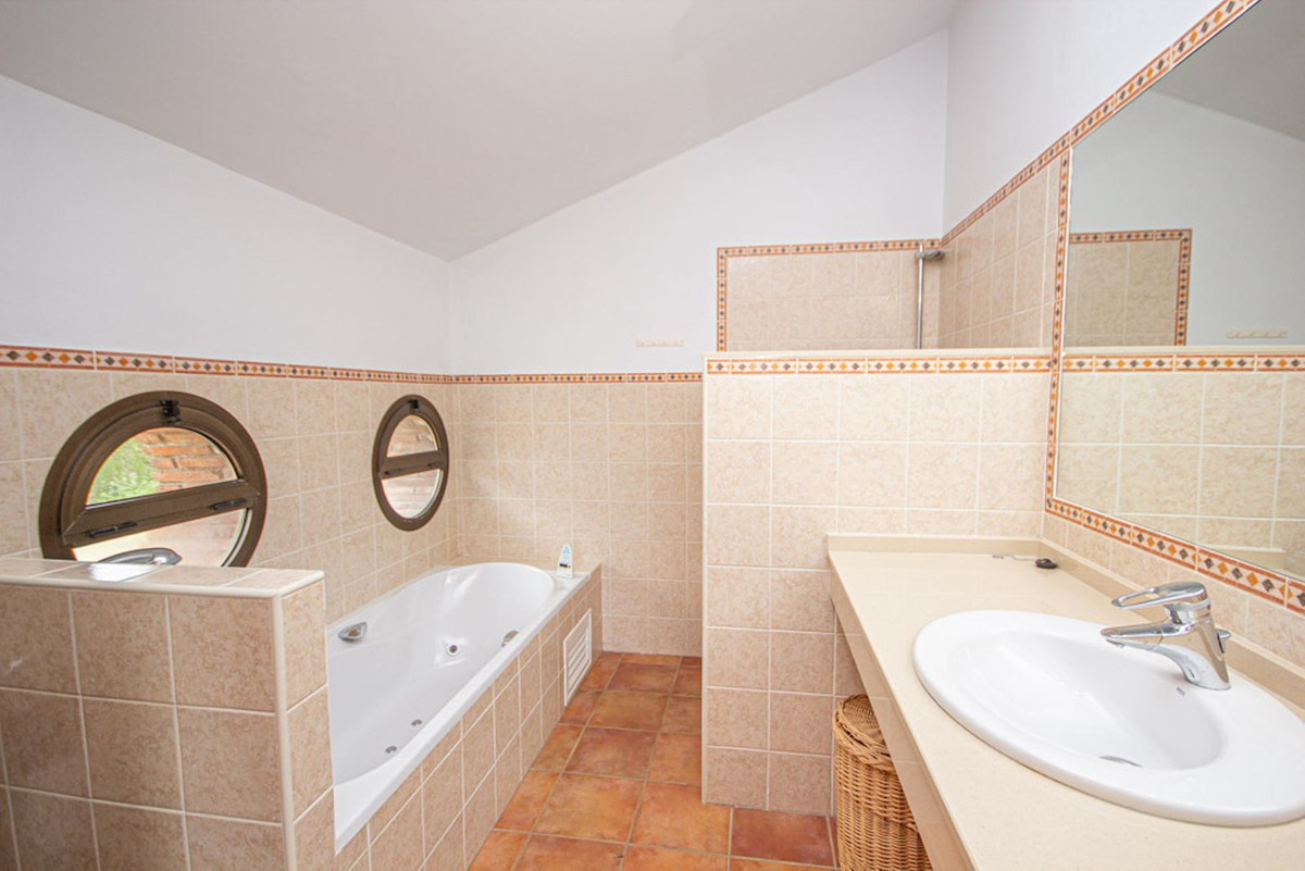 3 Bed Townhouse for sale in La Cala De Mijas Costa Del Sol, Málaga, Spain