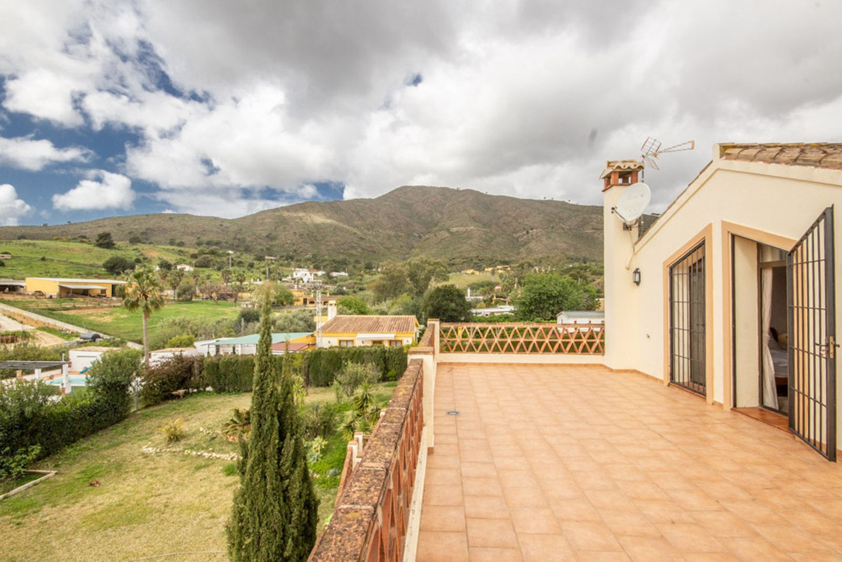 3 Bed Townhouse for sale in La Cala De Mijas Costa Del Sol, Málaga, Spain