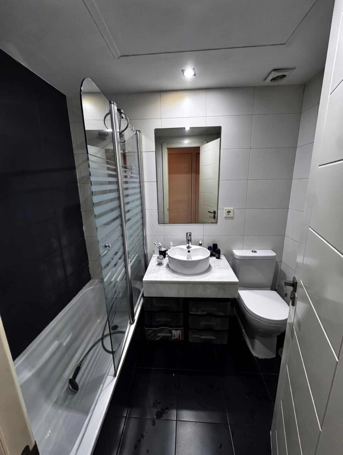 Se vende Apartamento Planta Baja de 3 dormitorios en Costa Del Sol, Málaga, España