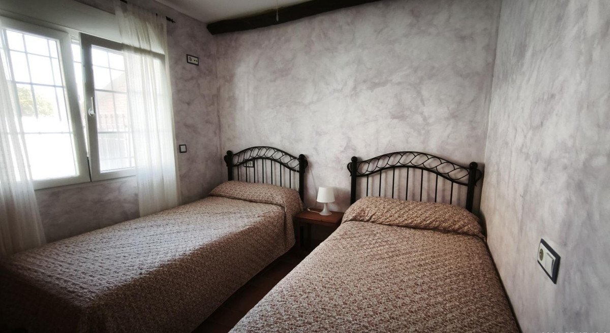 Se vende Villa - Chalet de 4 dormitorios en Costa Calida, Murcia, España