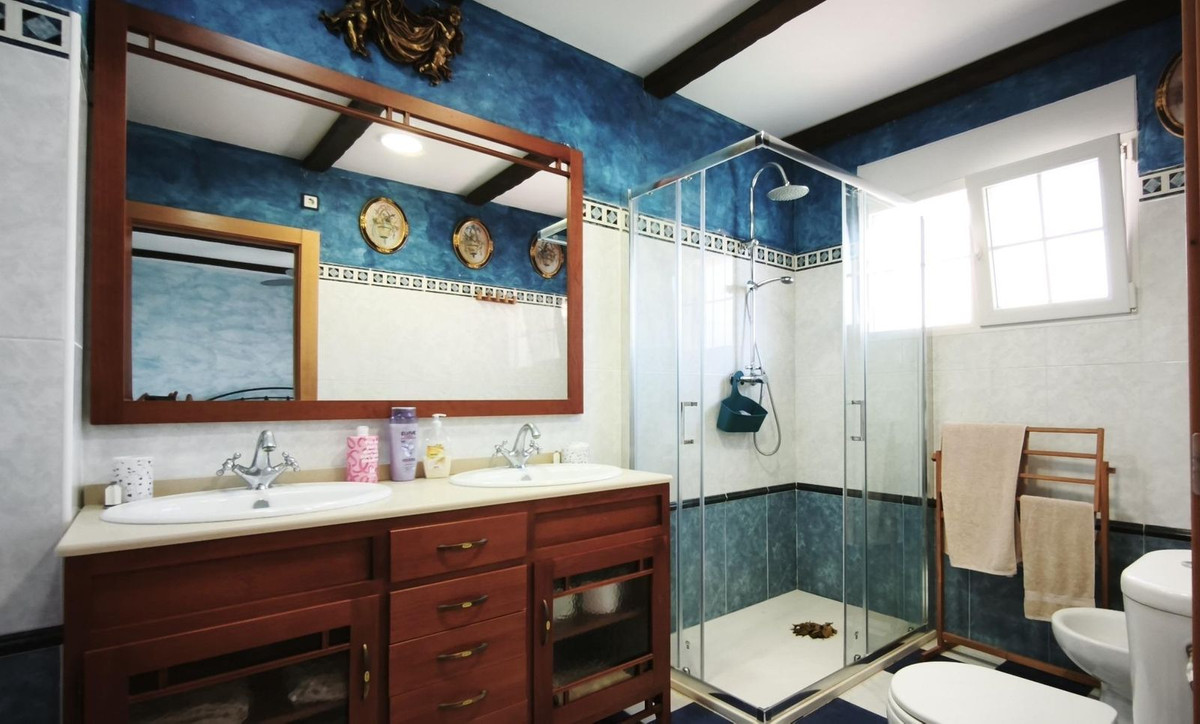 Se vende Villa - Chalet de 4 dormitorios en Costa Calida, Murcia, España