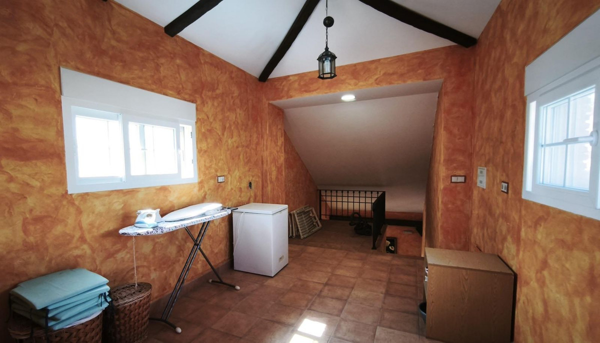 Se vende Villa - Chalet de 4 dormitorios en Costa Calida, Murcia, España