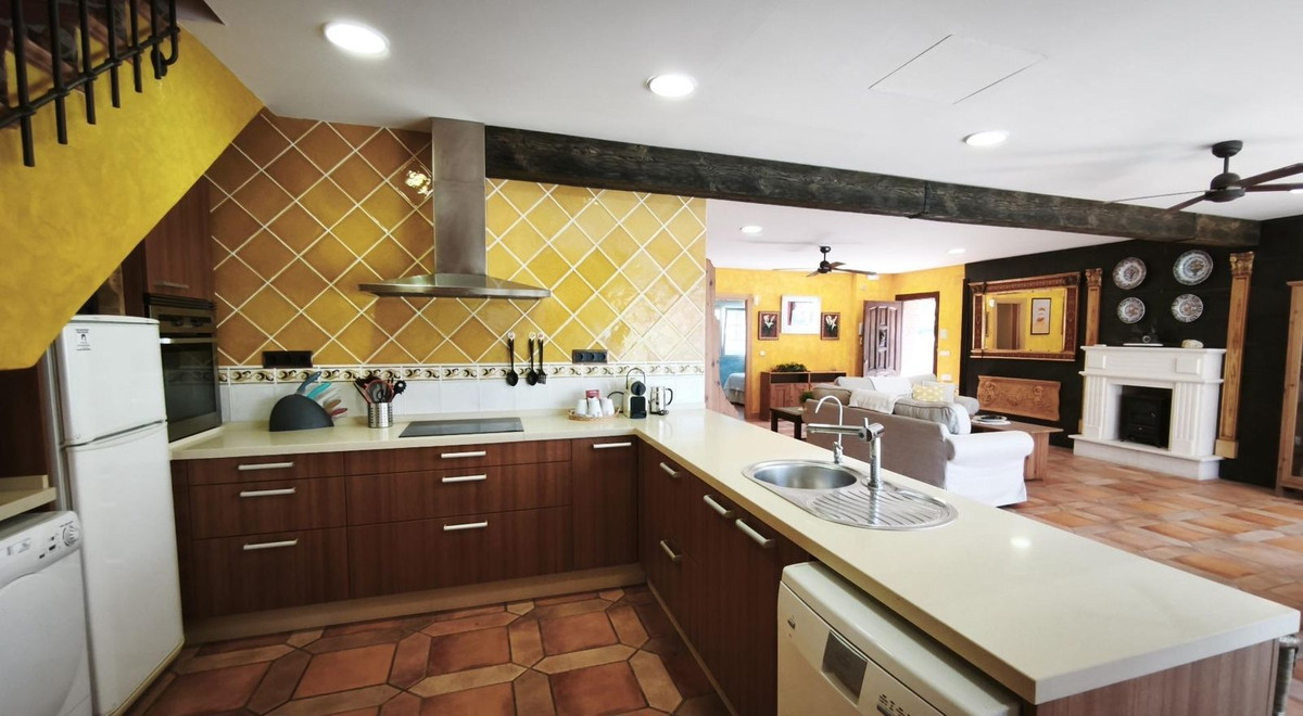Se vende Villa - Chalet de 4 dormitorios en Costa Calida, Murcia, España