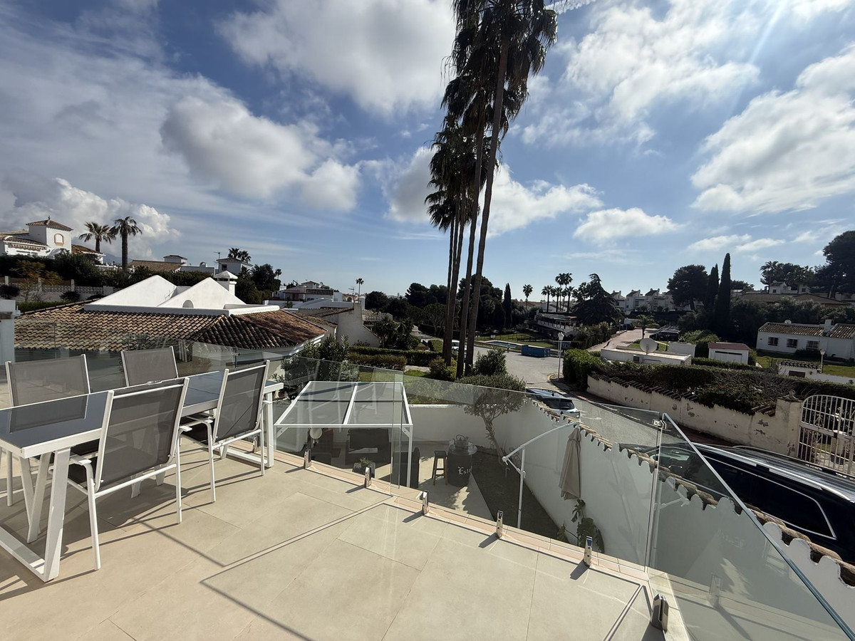 5 Bed Townhouse for sale in Mijas Costa Del Sol, Málaga, Spain