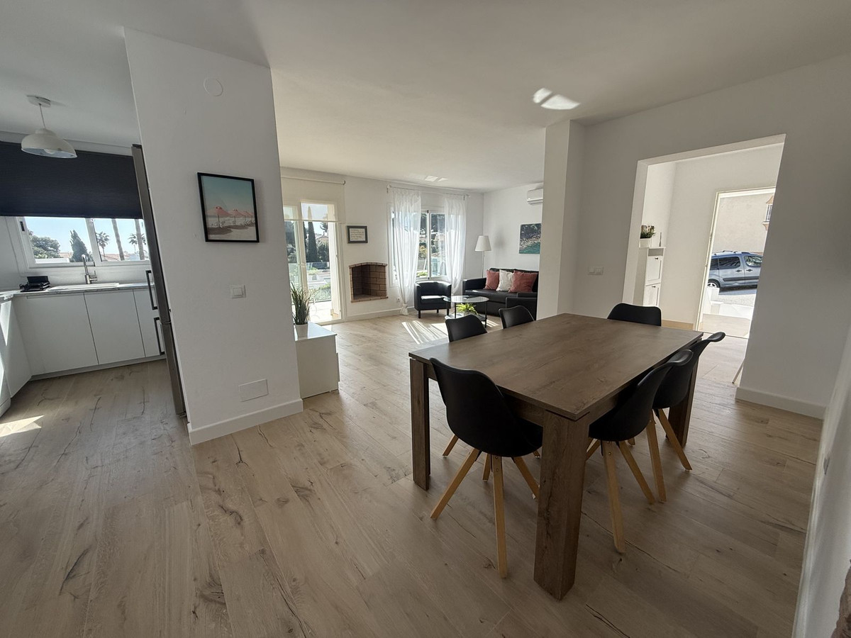 5 Bed Townhouse for sale in Mijas Costa Del Sol, Málaga, Spain