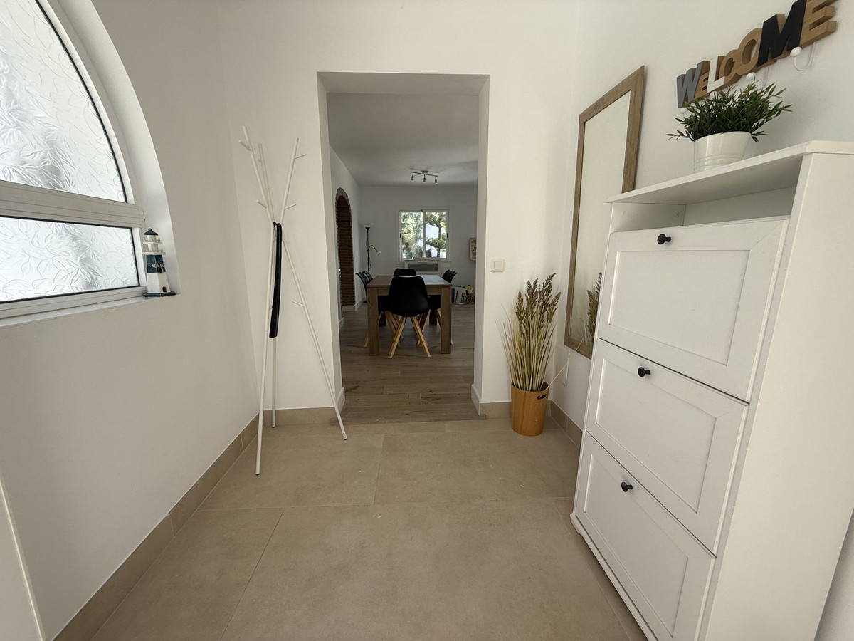 5 Bed Townhouse for sale in Mijas Costa Del Sol, Málaga, Spain