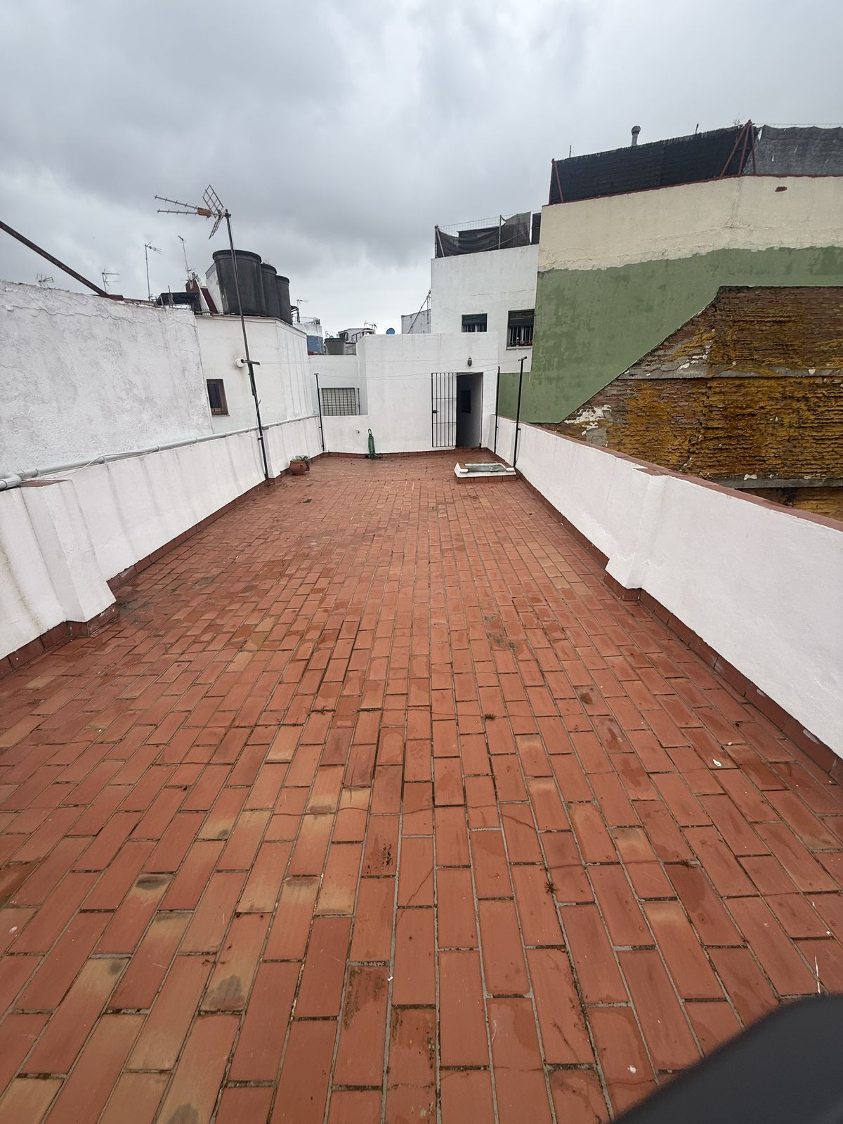 Se vende Adosada de 5 dormitorios en Costa Del Sol, Cadiz, España