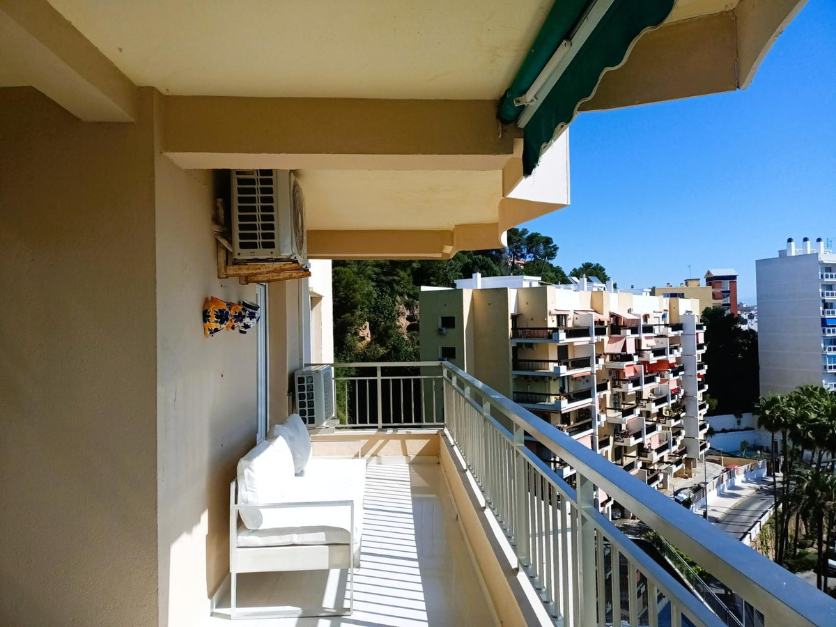 Se vende Apartamento Planta Media de 3 dormitorios en Costa Del Sol, Málaga, España