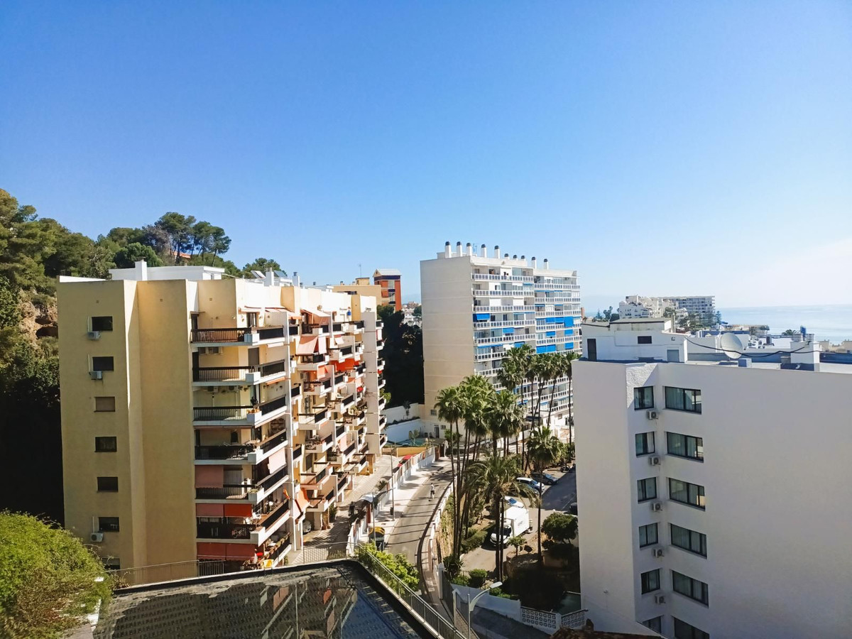 Se vende Apartamento Planta Media de 3 dormitorios en Costa Del Sol, Málaga, España