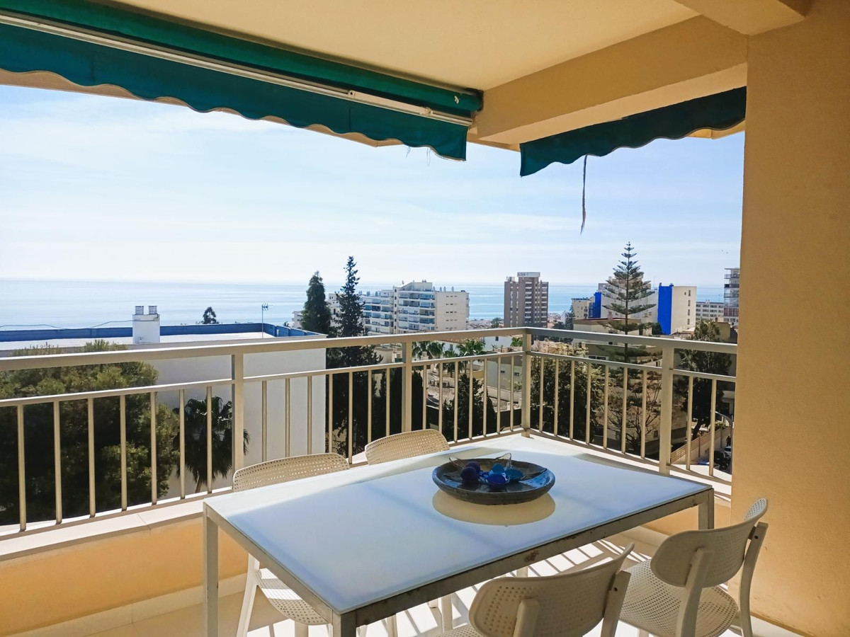 Se vende Apartamento Planta Media de 3 dormitorios en Costa Del Sol, Málaga, España