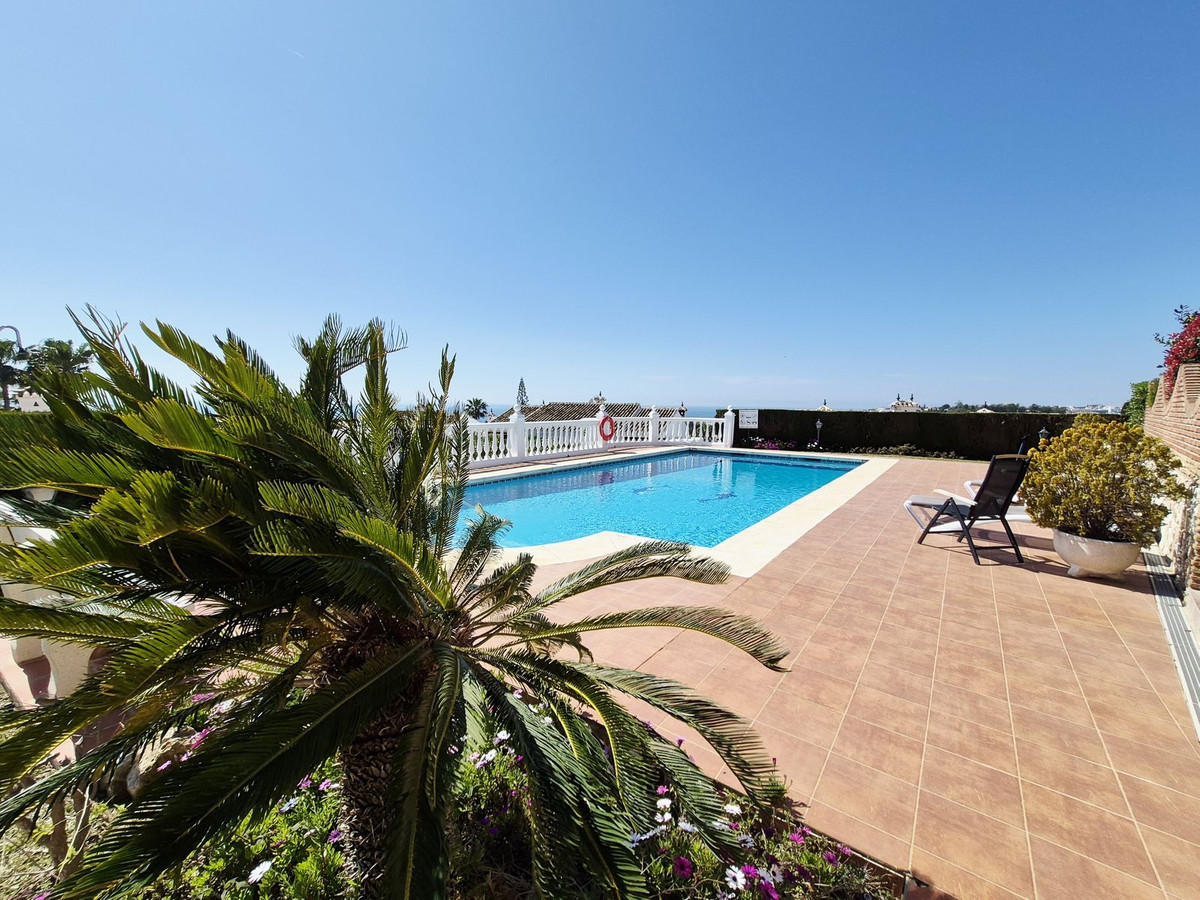 2 Bed Apartment for sale in El Chaparral Costa Del Sol, Málaga, Spain