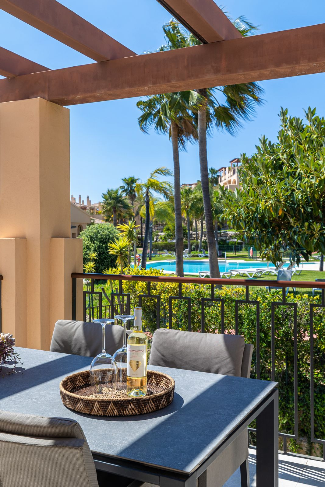 2 Bed Apartment for sale in Benahavís Costa Del Sol, Málaga, Spain