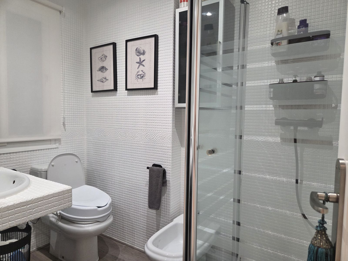 2 Bed Apartment for sale in Marbella Costa Del Sol, Málaga, Spain