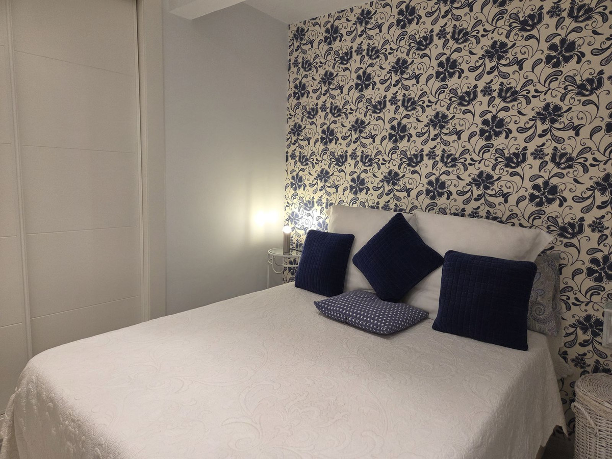 2 Bed Apartment for sale in Marbella Costa Del Sol, Málaga, Spain