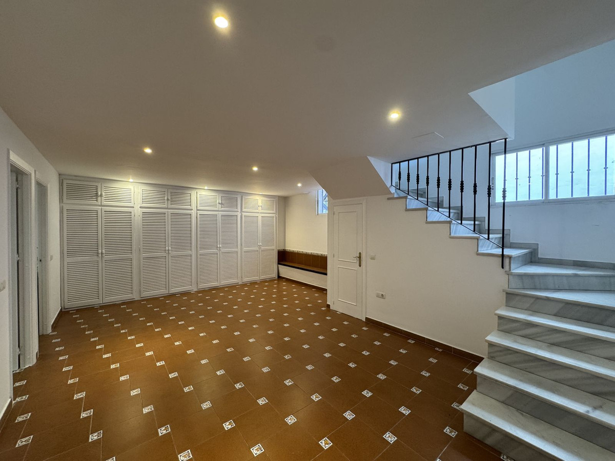 Se vende Adosada de 7 dormitorios en Costa Del Sol, Málaga, España