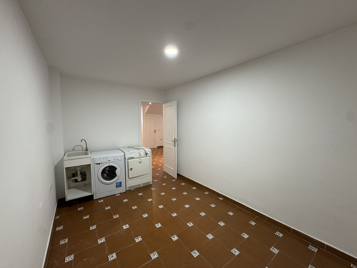 Se vende Adosada de 7 dormitorios en Costa Del Sol, Málaga, España
