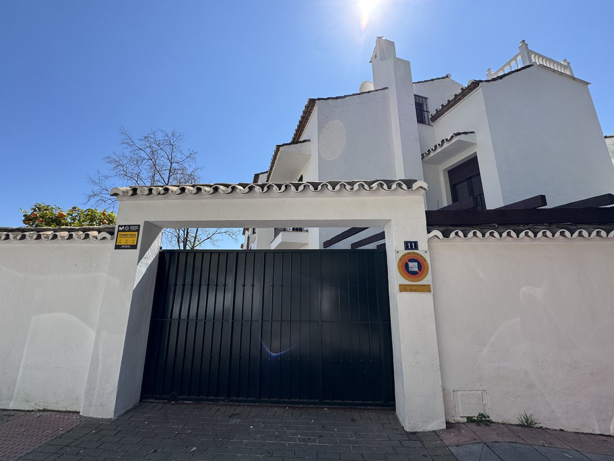 Se vende Adosada de 7 dormitorios en Costa Del Sol, Málaga, España