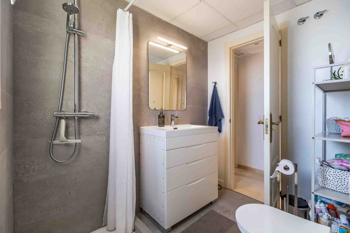 3 Bed Apartment for sale in Mijas Costa Del Sol, Málaga, Spain