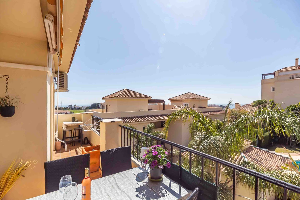 3 Bed Apartment for sale in Mijas Costa Del Sol, Málaga, Spain