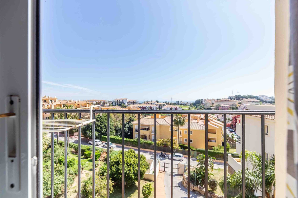 3 Bed Apartment for sale in Mijas Costa Del Sol, Málaga, Spain
