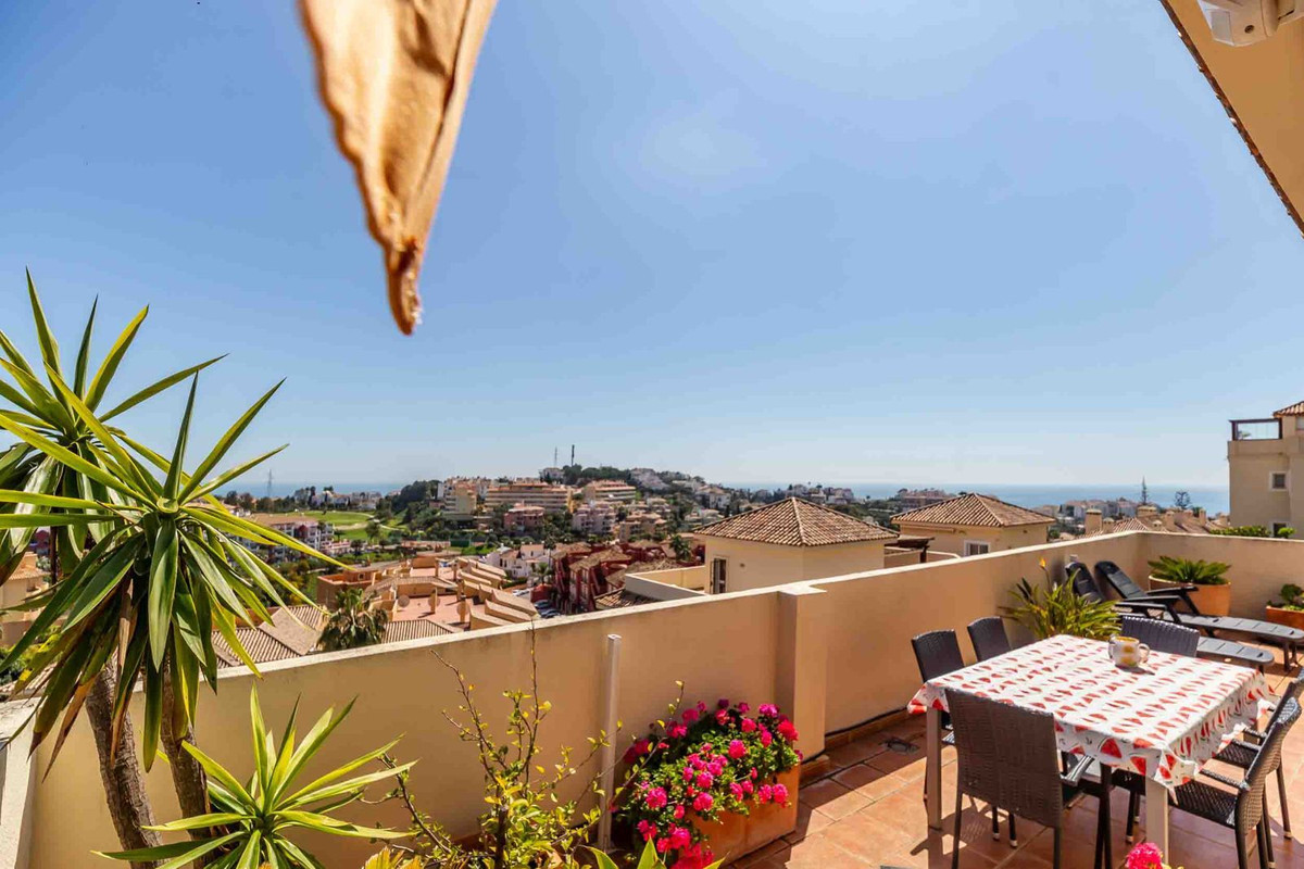 3 Bed Apartment for sale in Mijas Costa Del Sol, Málaga, Spain